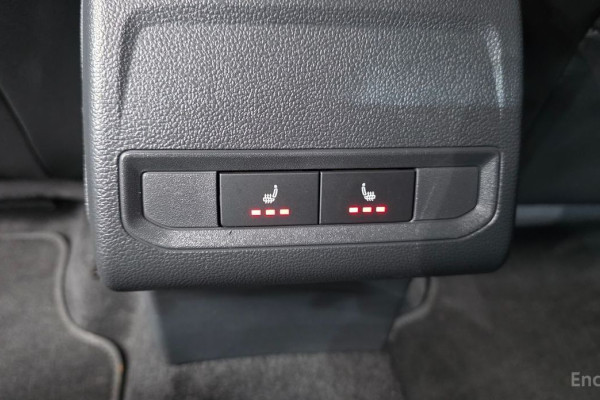 2022 Volkswagen Jetta с пробегом 31 888 км