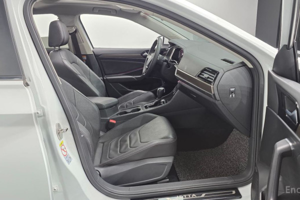 2021 Volkswagen Jetta с пробегом 58 185 км