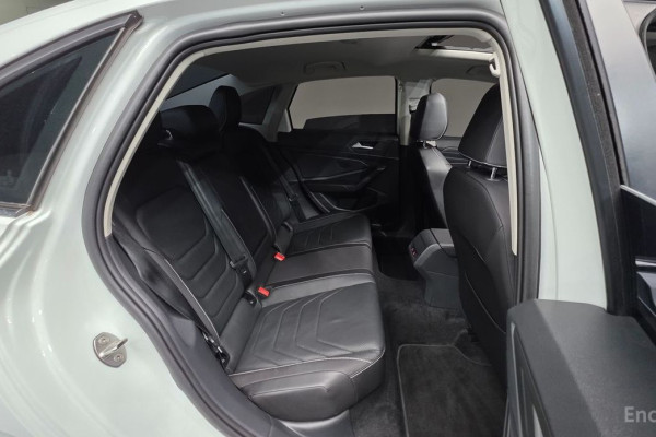 2022 Volkswagen Jetta с пробегом 31 888 км