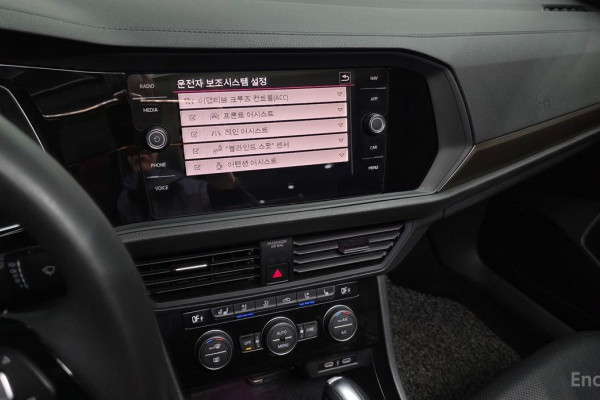 2021 Volkswagen Jetta с пробегом 58 185 км