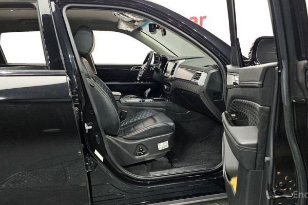 2022 SsangYong Rexton с пробегом 27 968 км
