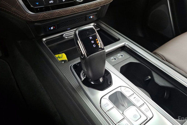 2022 SsangYong Rexton с пробегом 28 241 км