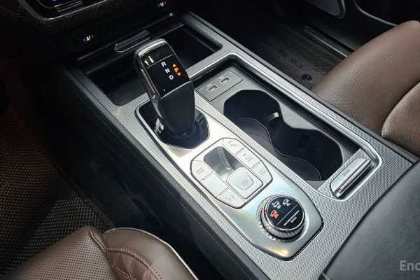 2023 SsangYong Rexton с пробегом 100 004 км