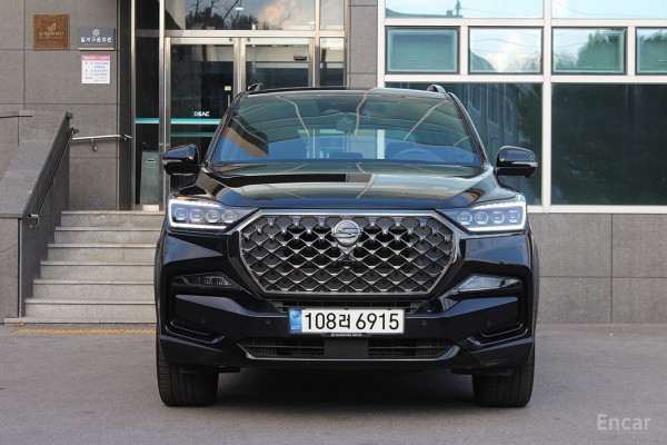 2021 SsangYong Rexton с пробегом 22 100 км