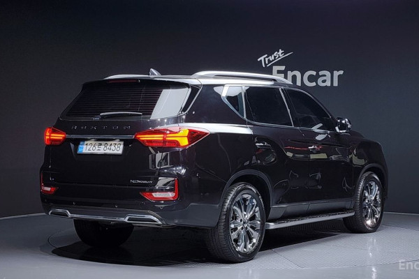 2024 SsangYong Rexton с пробегом 9 577 км