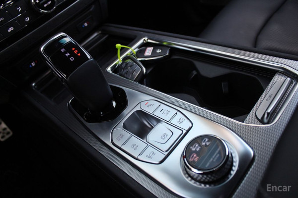 2021 SsangYong Rexton с пробегом 22 100 км