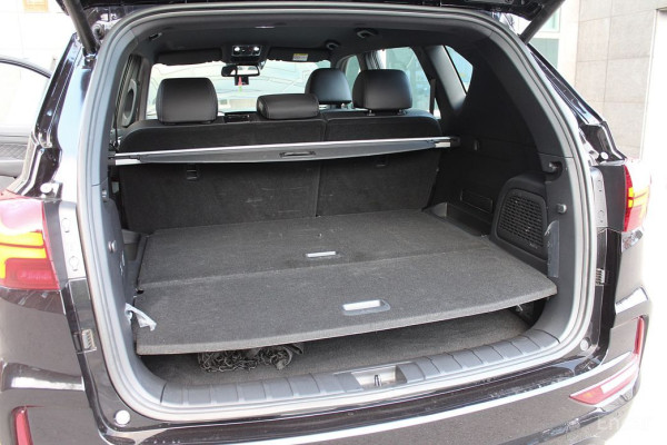 2021 SsangYong Rexton с пробегом 22 100 км