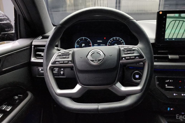 2024 SsangYong Rexton с пробегом 9 577 км