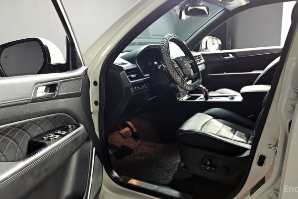 2024 SsangYong Rexton с пробегом 19 553 км