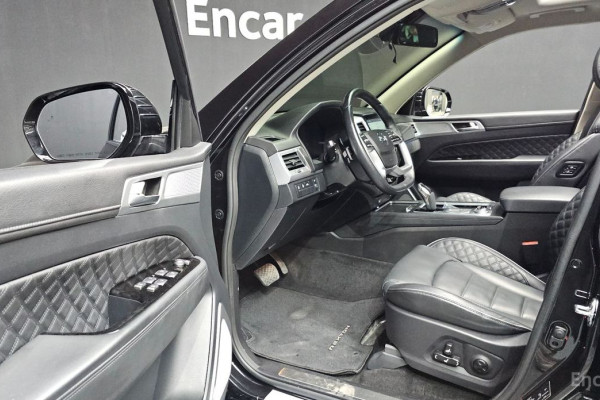 2023 SsangYong Rexton с пробегом 74 191 км