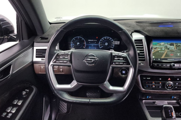 2022 SsangYong Rexton с пробегом 51 216 км