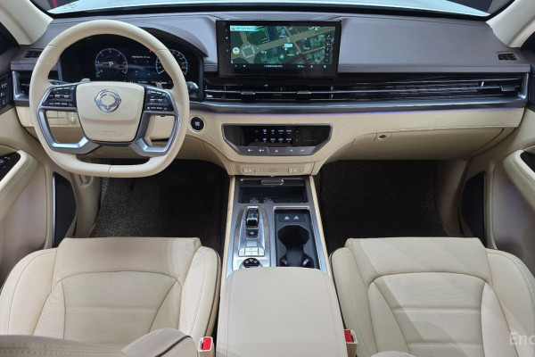 2025 SsangYong Rexton с пробегом 6 350 км