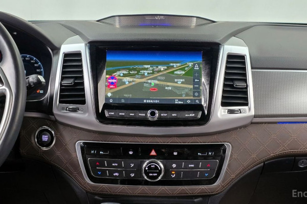 2022 SsangYong Rexton с пробегом 41 585 км