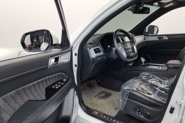 2023 SsangYong Rexton с пробегом 73 049 км