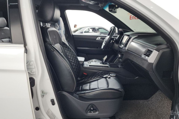 2023 SsangYong Rexton с пробегом 73 049 км