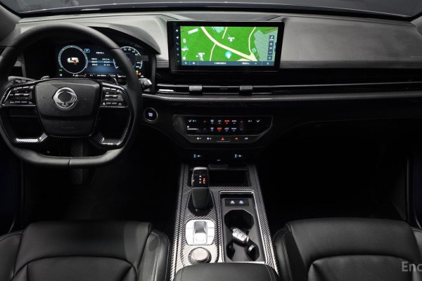 2025 SsangYong Rexton с пробегом 4 204 км