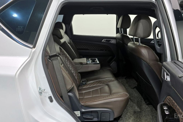 2022 SsangYong Rexton с пробегом 115 140 км