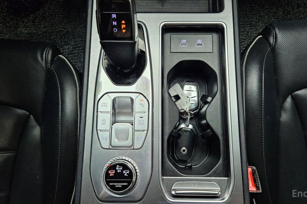 2023 SsangYong Rexton с пробегом 98 699 км