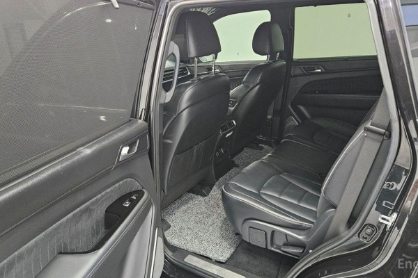 2023 SsangYong Rexton с пробегом 98 699 км