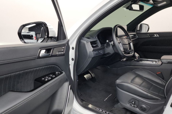 2024 SsangYong Rexton с пробегом 25 903 км