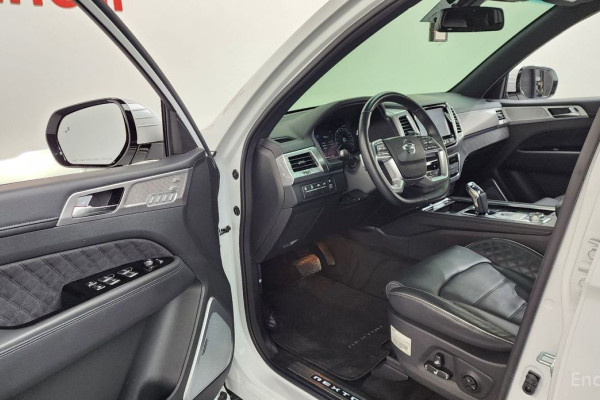 2021 SsangYong Rexton с пробегом 15 891 км