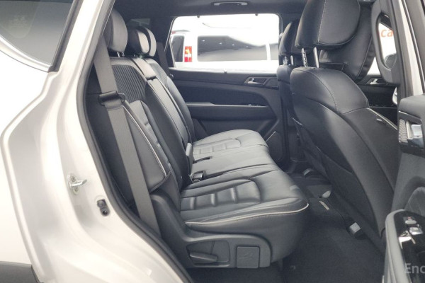 2024 SsangYong Rexton с пробегом 25 903 км