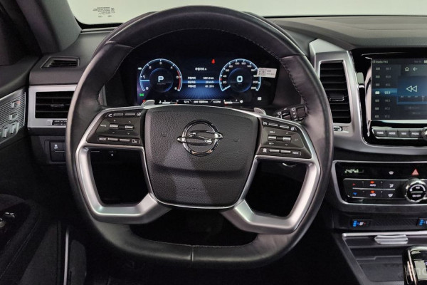 2021 SsangYong Rexton с пробегом 15 891 км