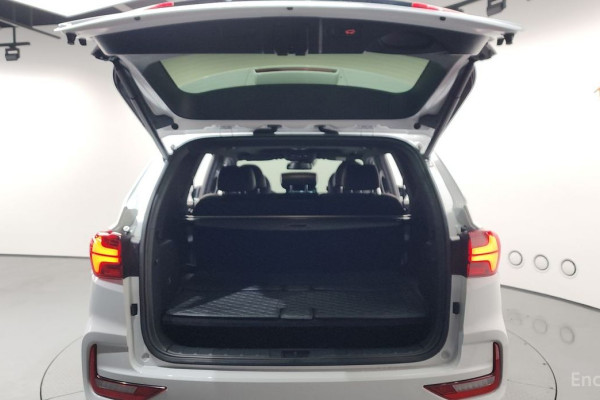 2024 SsangYong Rexton с пробегом 25 903 км