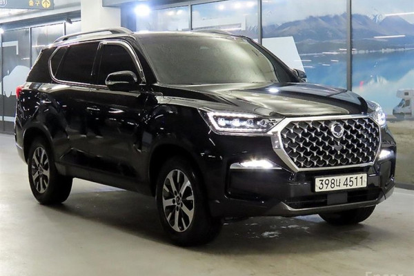 2024 SsangYong Rexton с пробегом 14 896 км