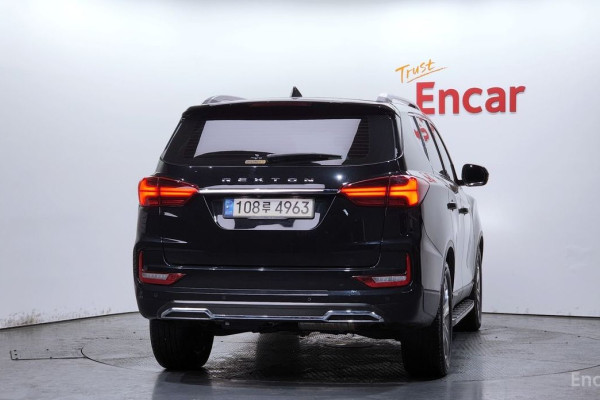 2021 SsangYong Rexton с пробегом 77 203 км