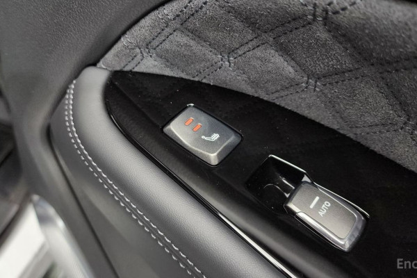 2021 SsangYong Rexton с пробегом 15 891 км