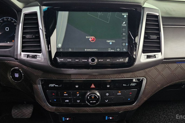 2021 SsangYong Rexton с пробегом 94 685 км