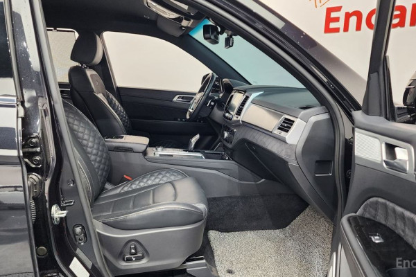 2022 SsangYong Rexton с пробегом 26 710 км