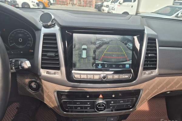 2021 SsangYong Rexton с пробегом 101 042 км