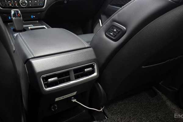 2022 SsangYong Rexton с пробегом 25 778 км