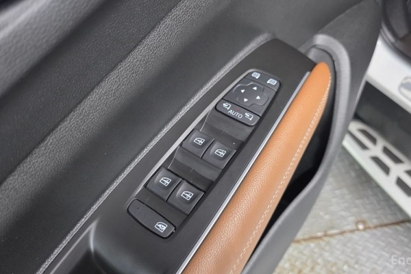 2022 Renault Samsung QM6 с пробегом 75 054 км