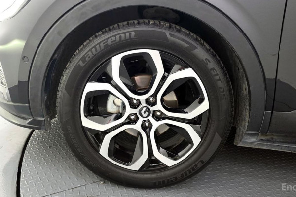 2021 Renault Samsung XM3 с пробегом 121 338 км