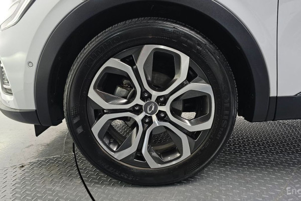 2021 Renault Samsung XM3 с пробегом 75 591 км