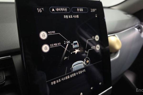 2022 Renault Samsung XM3 с пробегом 57 814 км