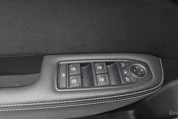 2022 Renault Samsung XM3 с пробегом 65 414 км