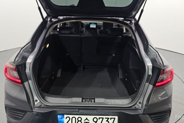 2021 Renault Samsung XM3 с пробегом 30 041 км