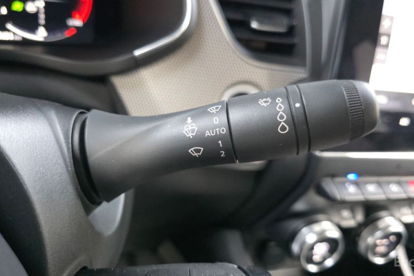 2022 Renault Samsung XM3 с пробегом 45 654 км