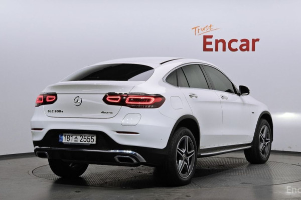 2021 Mercedes-Benz GLC с пробегом 54 472 км