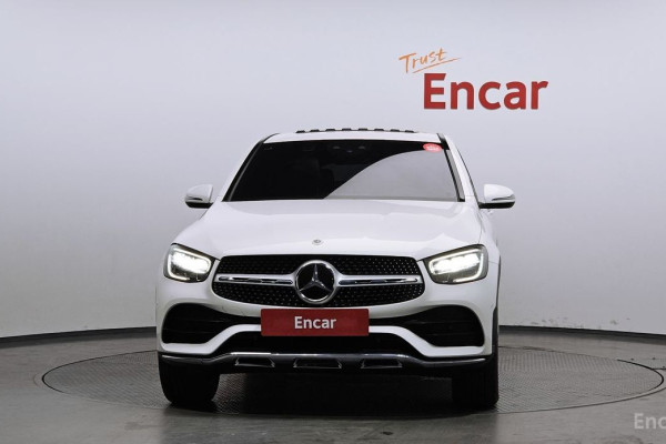 2021 Mercedes-Benz GLC с пробегом 54 472 км