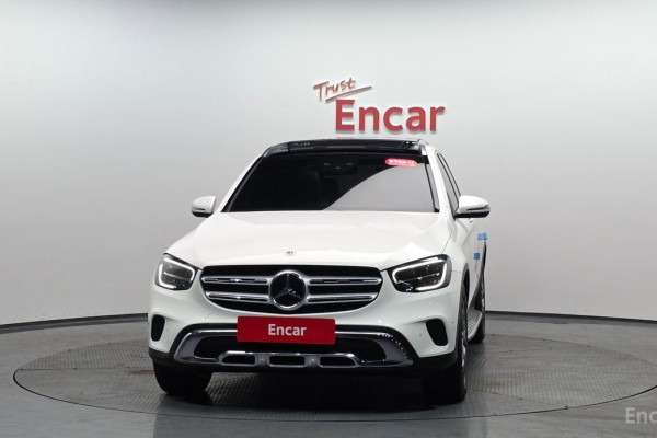 2021 Mercedes-Benz GLC с пробегом 57 982 км