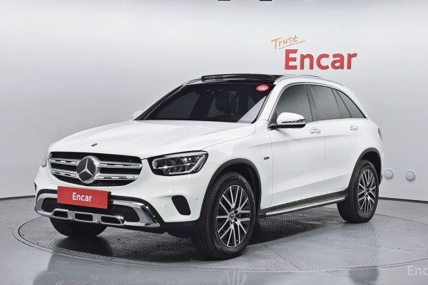 2021 Mercedes-Benz GLC с пробегом 69 674 км