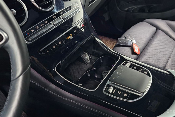 2021 Mercedes-Benz GLC с пробегом 69 674 км