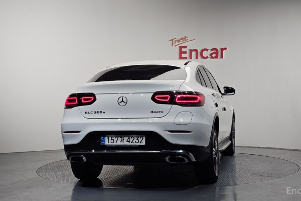 2021 Mercedes-Benz GLC с пробегом 43 089 км