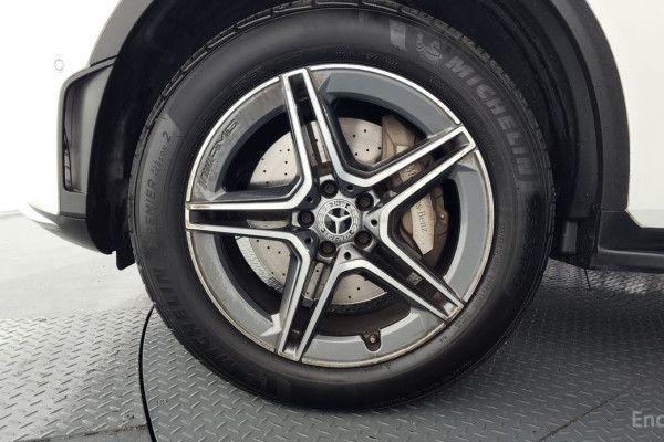 2021 Mercedes-Benz GLC с пробегом 43 089 км