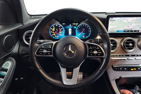 2021 Mercedes-Benz GLC с пробегом 43 089 км